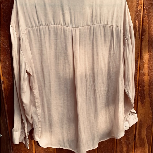 Soft blush pink 100% silk shirt - Picture 5 of 5